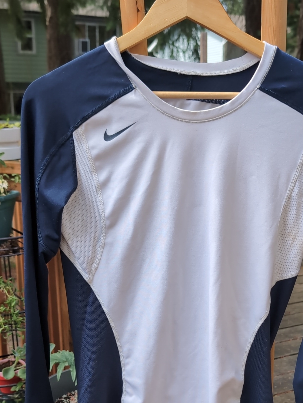 Nike Dry Fit White and Navy Blue Long Sleeve Athletic Shirt